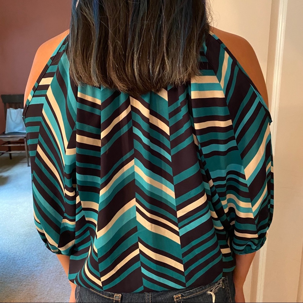 Francesca’s blouse - Picture 2 of 6